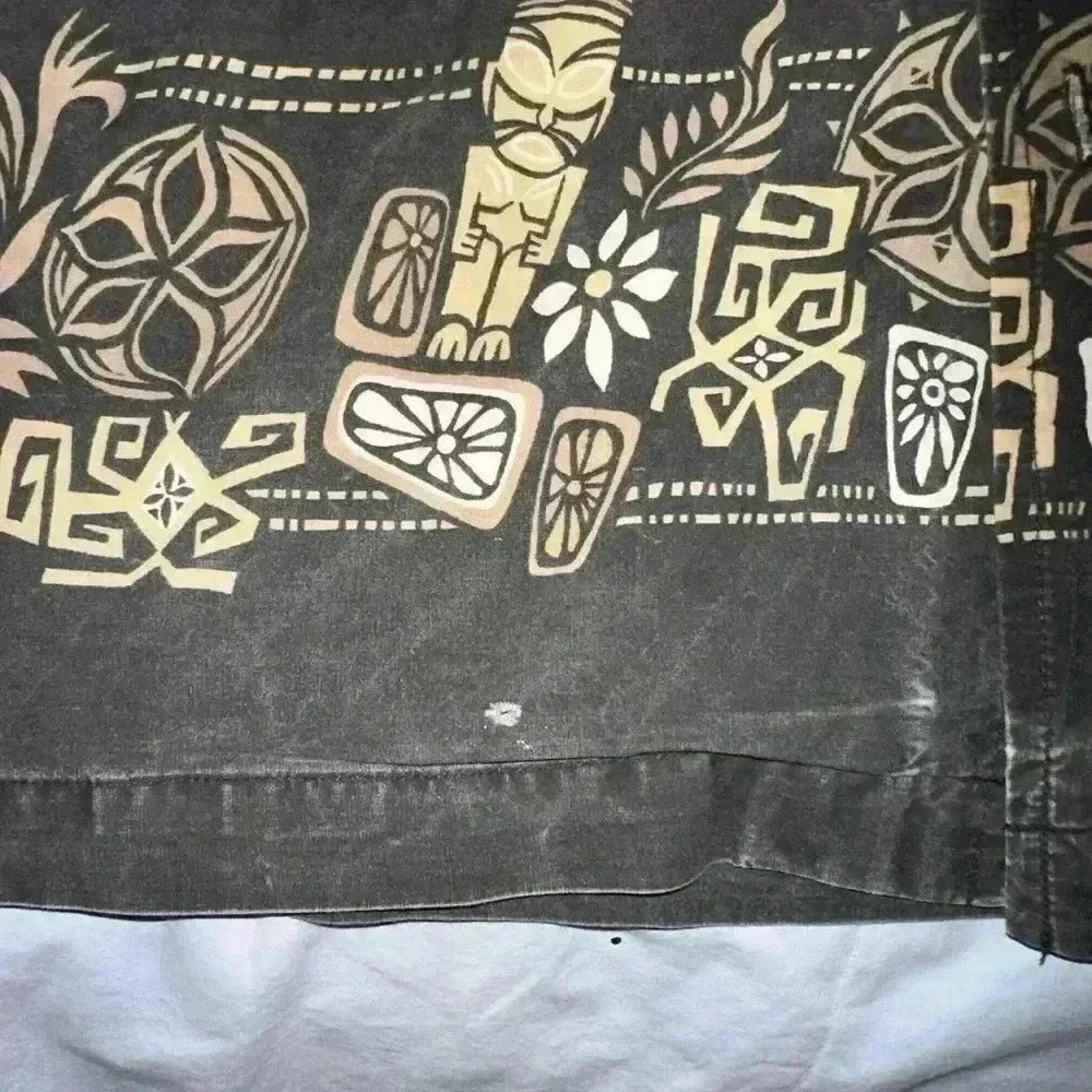 Vintage Sideout large black shirt sleeve Hawaiian totem button up shirt. Guc - Picture 8 of 10